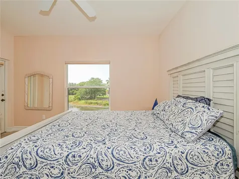 4570 Bridgepointe Way Vero Beach FL 32967