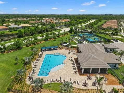 4092 Basket Oak Circle Vero Beach FL 32967