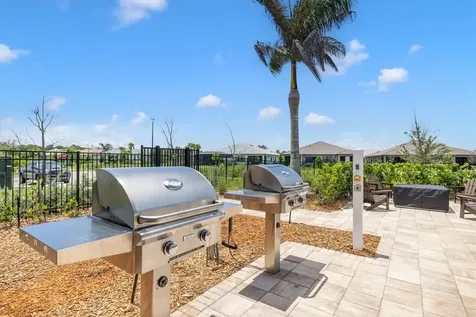 4092 Basket Oak Circle Vero Beach FL 32967