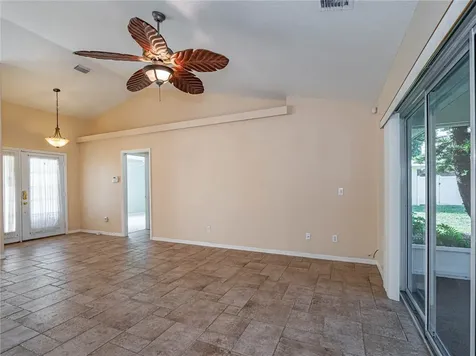 141 39th Drive Vero Beach FL 32968