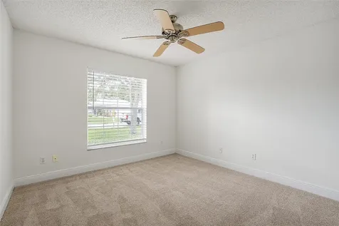 966 E 13th Square Vero Beach FL 32960