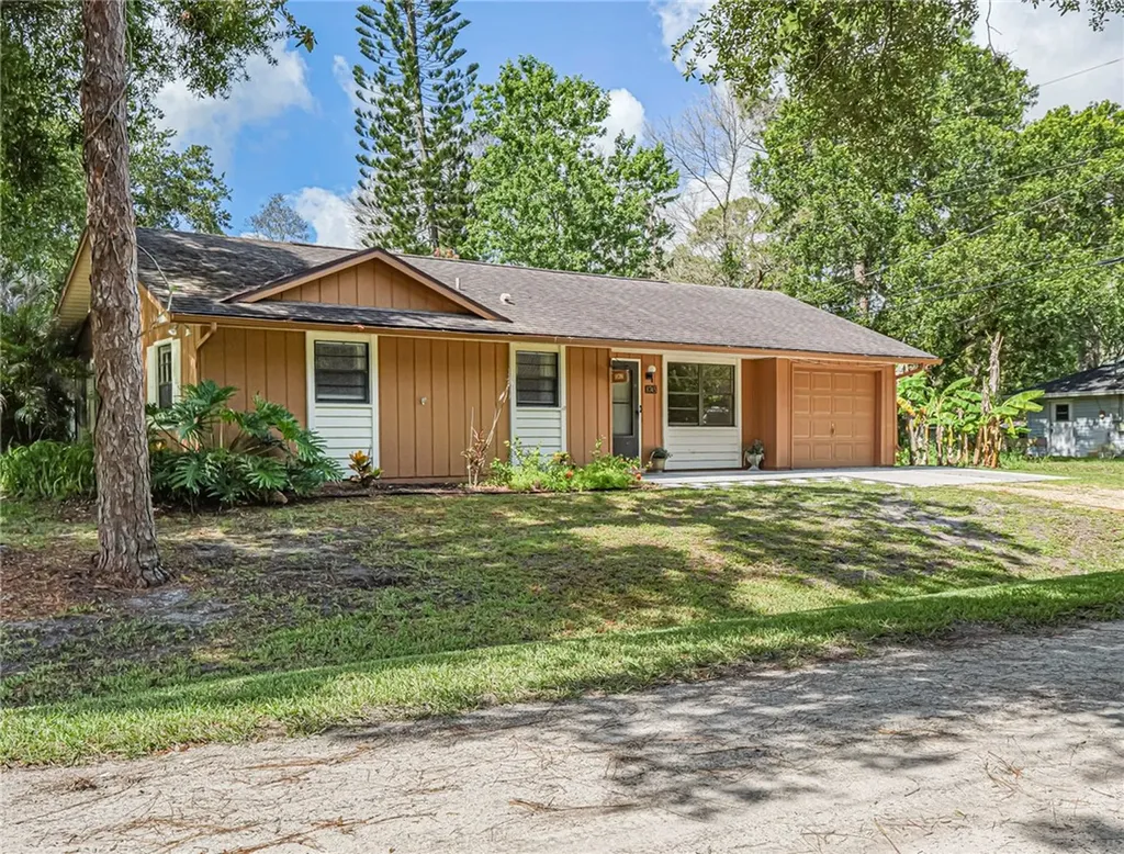 8745 24th Street Vero Beach FL 32966
