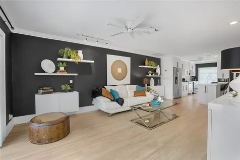8900 Warwick Drive Boca Raton FL 33433