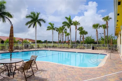 6375 Oxford Circle Vero Beach FL 32966