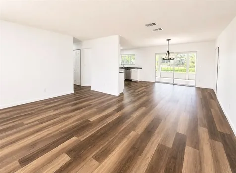 1918 SE West Dunbrooke Circle Port St Lucie FL 34952
