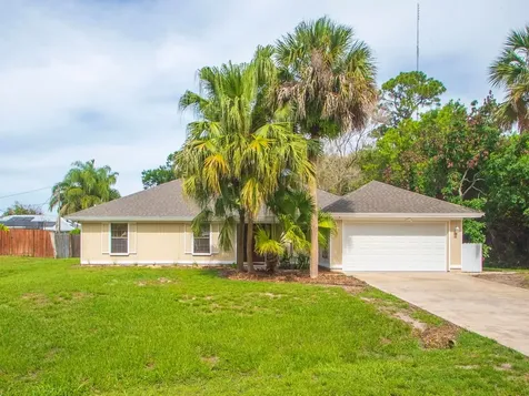 106 10th Court Vero Beach FL 32962