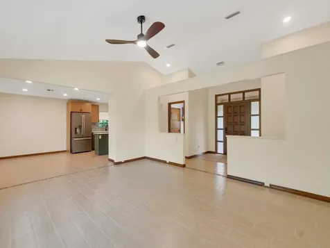 106 10th Court Vero Beach FL 32962