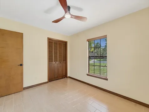 106 10th Court Vero Beach FL 32962