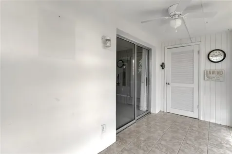 105 Spring Lake Court Vero Beach FL 32962