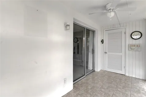 105 Springlake Court Vero Beach FL 32962