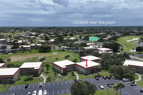 105 Springlake Court Vero Beach FL 32962
