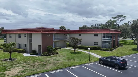 105 Springlake Court Vero Beach FL 32962