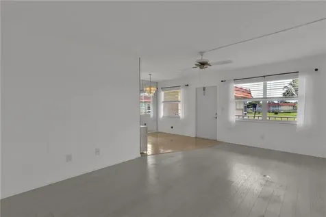 105 Spring Lake Court Vero Beach FL 32962