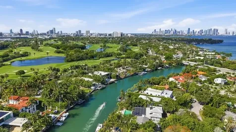3716 Prairie Avenue Miami Beach FL 33140