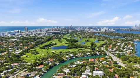 3716 Prairie Avenue Miami Beach FL 33140
