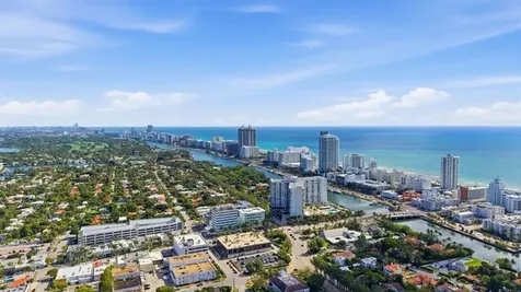 3716 Prairie Avenue Miami Beach FL 33140
