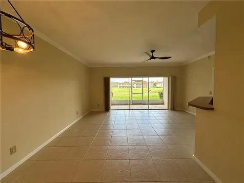 275 Grand Royale Circle Vero Beach FL 32962