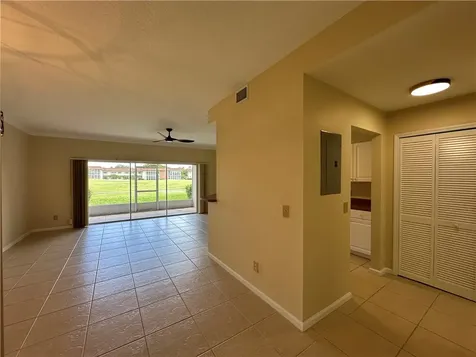 275 Grand Royale Circle Vero Beach FL 32962