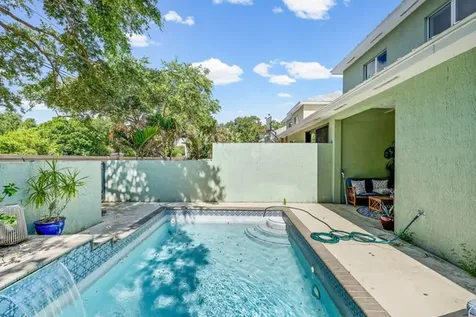 1875 Bridgepointe Circle Vero Beach FL 32967