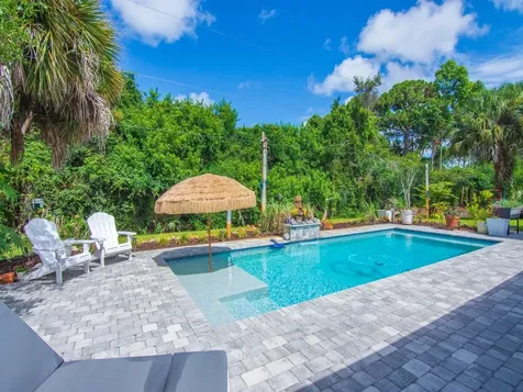 6760 51st Avenue Vero Beach FL 32967