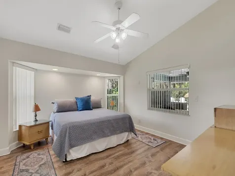 6760 51st Avenue Vero Beach FL 32967