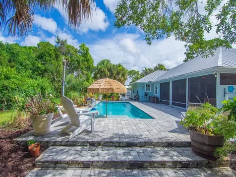 6760 51st Avenue Vero Beach FL 32967