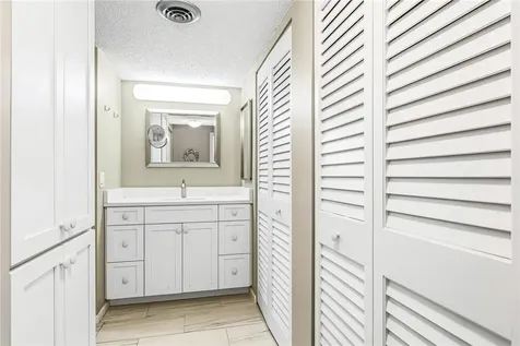 3939 Ocean Drive Vero Beach FL 32963