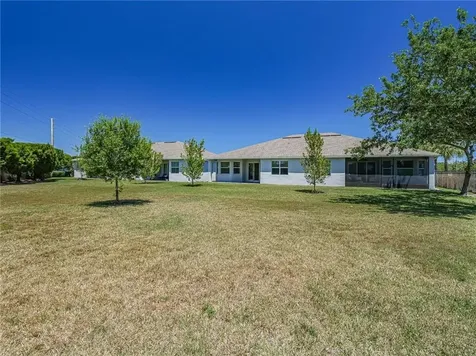 2529 Bella Vista Circle Vero Beach FL 32966