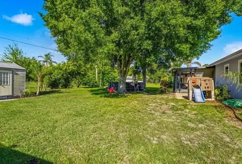 7003 Fort Walton Avenue Fort Pierce FL 34951