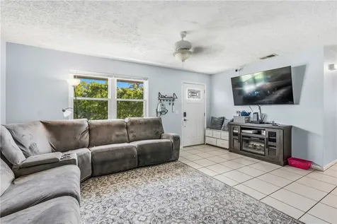 7003 Fort Walton Avenue Fort Pierce FL 34951