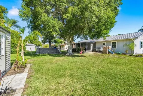 7003 Fort Walton Avenue Fort Pierce FL 34951