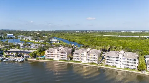 11 Royal Palm Point Vero Beach FL 32960