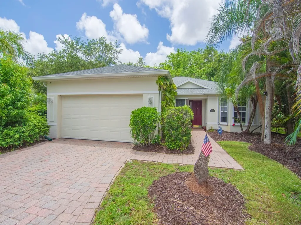3830 Nags Head Place SW Vero Beach FL 32968