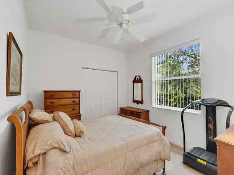 3830 Nags Head Place SW Vero Beach FL 32968