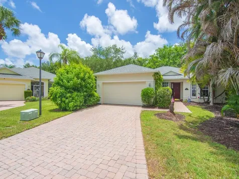 3830 Nags Head Place SW Vero Beach FL 32968