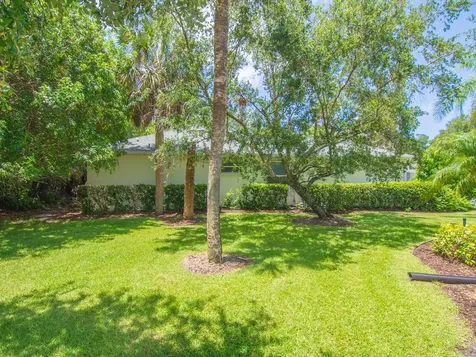 3830 Nags Head Place SW Vero Beach FL 32968