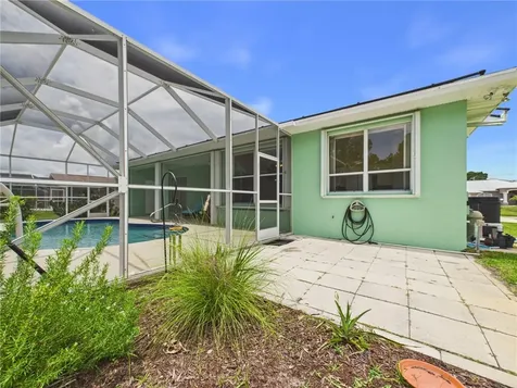 865 George Street Sebastian FL 32958