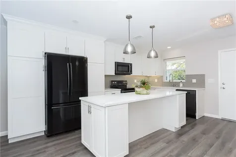 2800 Indian River Boulevard Vero Beach FL 32960