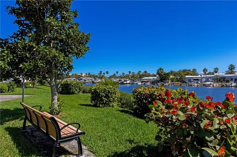 2800 Indian River Boulevard Vero Beach FL 32960