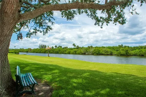 2800 Indian River Boulevard Vero Beach FL 32960