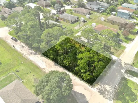 1200 12th Court SW Vero Beach FL 32962