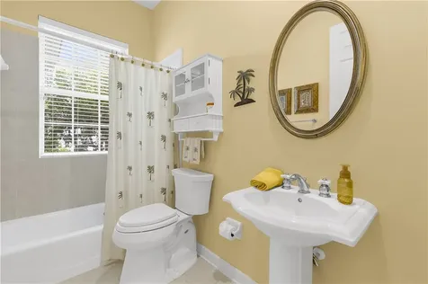 2165 7th Avenue SE Vero Beach FL 32962