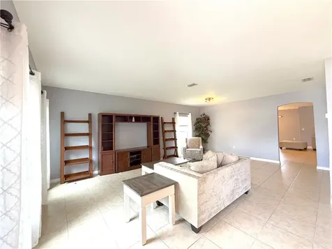 1269 Lexington Manor SW Vero Beach FL 32962
