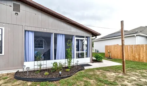 585 Ray Street Sebastian FL 32958