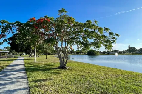 585 Ray Street Sebastian FL 32958