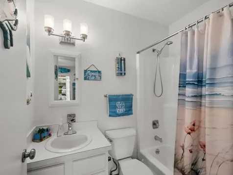 24 Pine Arbor Lane Vero Beach FL 32962