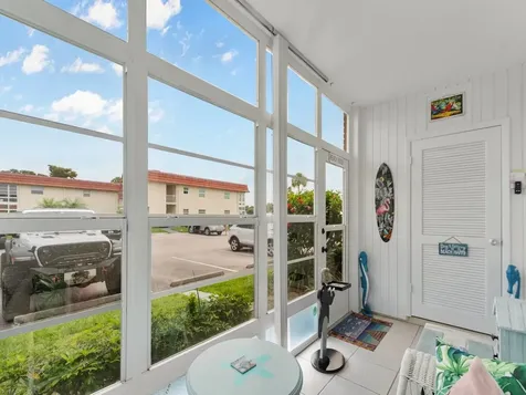 24 Pine Arbor Lane Vero Beach FL 32962