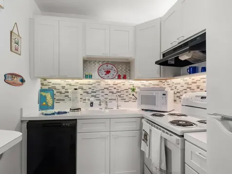 24 Pine Arbor Lane Vero Beach FL 32962
