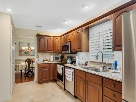 370 N Grove Isle Circle Vero Beach FL 32962
