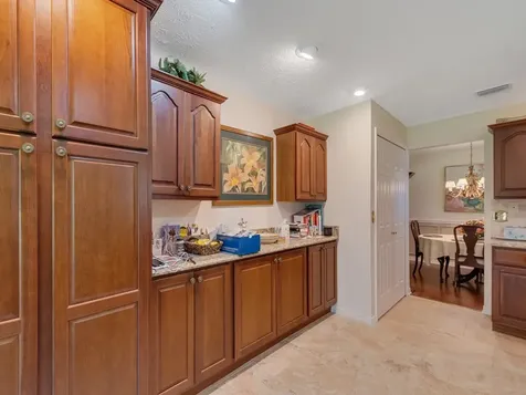 370 N Grove Isle Circle Vero Beach FL 32962
